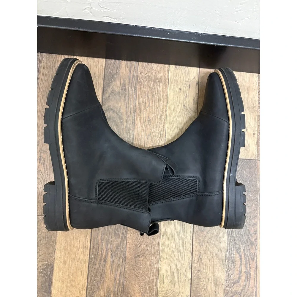TOMS‎ Laguna Chelsea Boots Mens 11 Black Leather Lug Sole Cap Toe 10018632